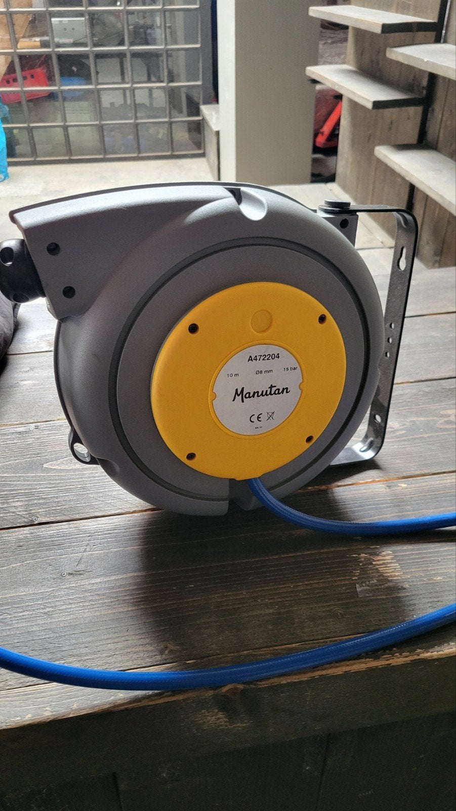 Nieuwe Manutan lucht/waterslanghaspel 10m, 15 bar, Doe-het-zelf en Verbouw, Compressors, Ophalen of Verzenden, Nieuw, 10 bar of meer