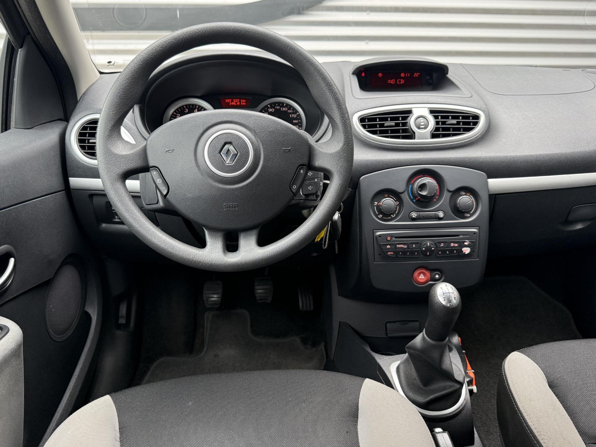 Renault Clio 1.2 Authentique 1e Eigenaar|Airco|Cruise|Trekha, Voorwielaandrijving, Euro 5, Stof, Gebruikt