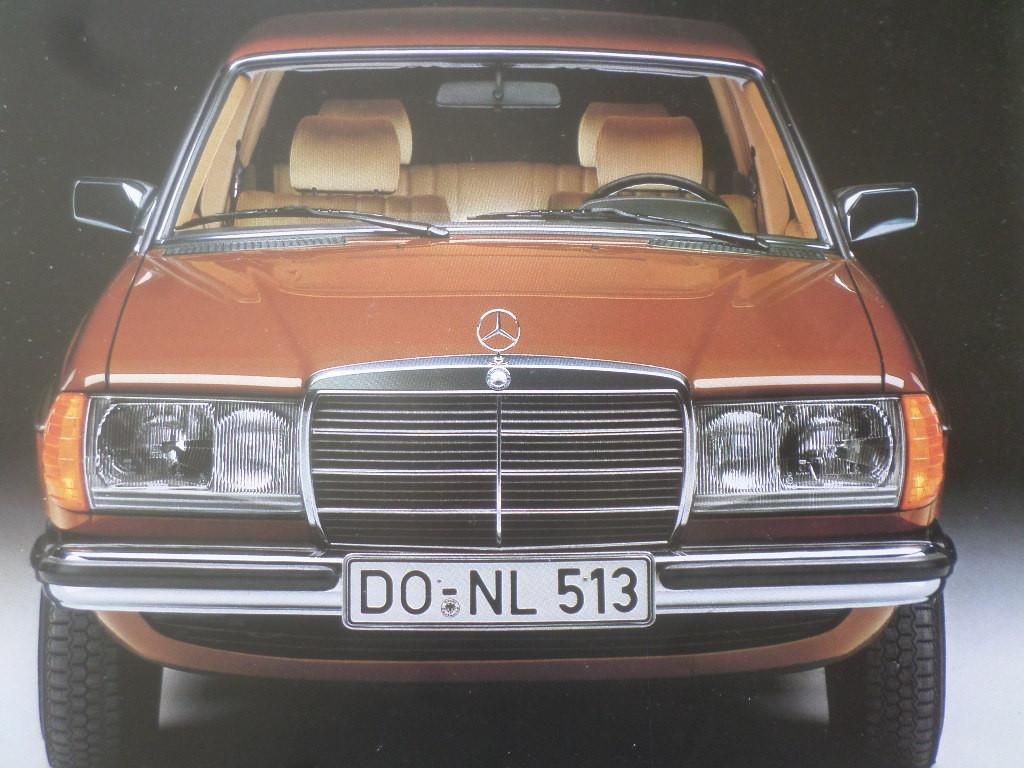 Mercedes 200D 240D 300D 1983 Brochure, Boeken, Auto's | Folders en Tijdschriften, Zo goed als nieuw, Mercedes, Ophalen of Verzenden