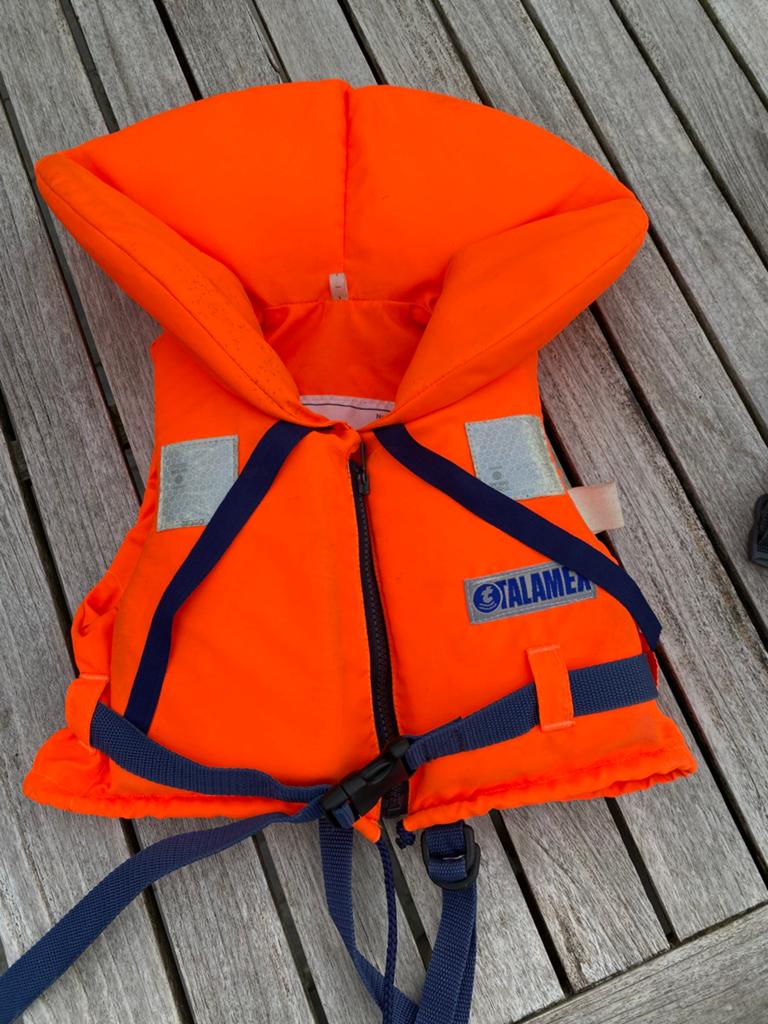Zwemvesten 2 stuks, Watersport en Boten, Watersportkleding, Gebruikt, Reddingsvest of Zwemvest, Kind, Ophalen of Verzenden