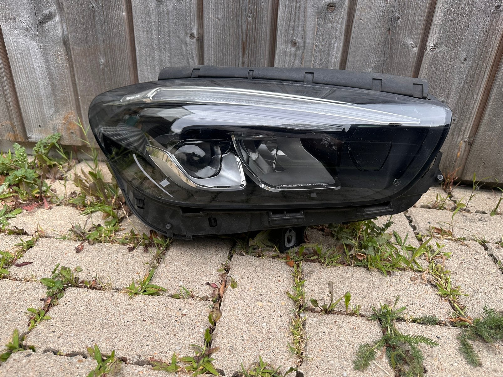 Mercedes B-Klasse W247 Led koplamp recchts A2479066403, Ophalen, Gebruikt