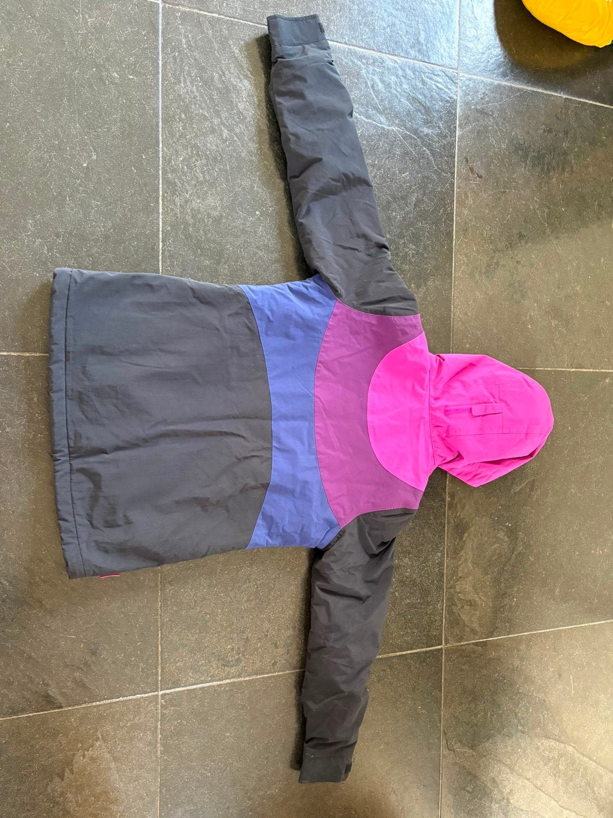 Burton snowboardjack / winterjas - Zo goed als nieuw, Ophalen of Verzenden