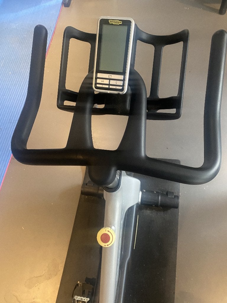 spin bike Technogym Group Cycle, Sport en Fitness, Buik, Spinningfiets, Nieuw, Ophalen of Verzenden