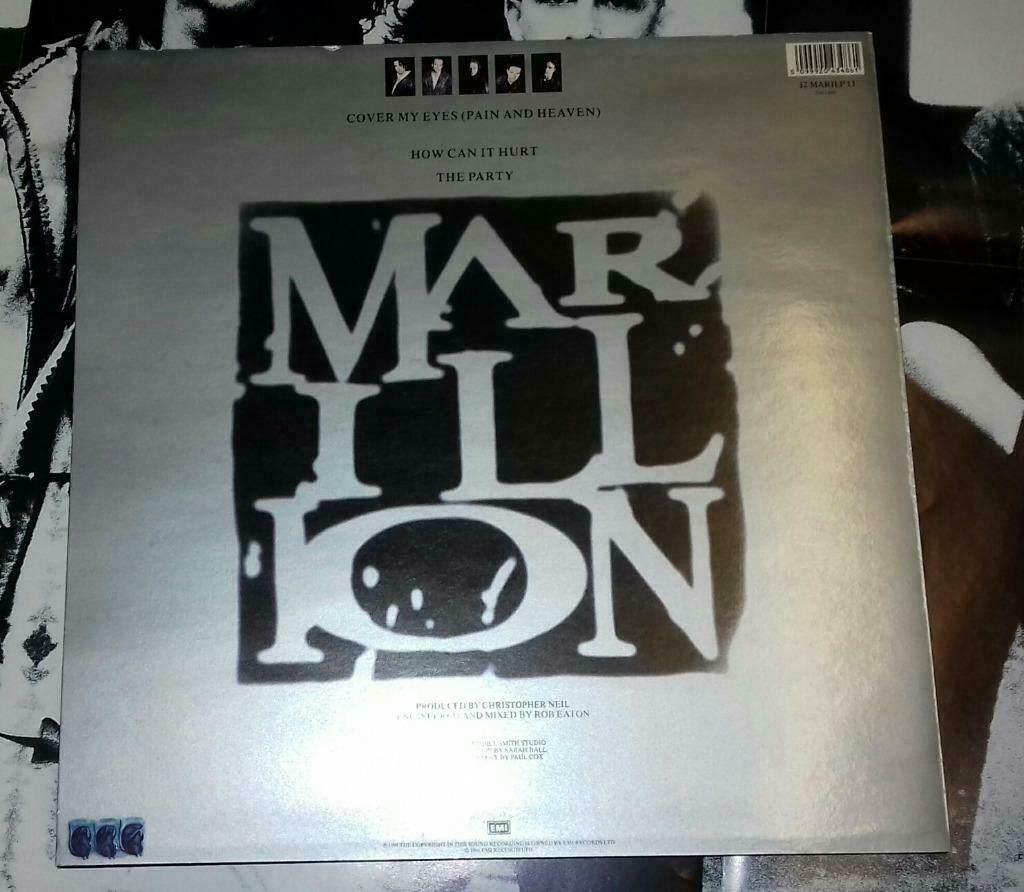 Marillion VINYL 12 inch met POSTER Cover My Eyes, Verzenden, Zo goed als nieuw, 12 inch