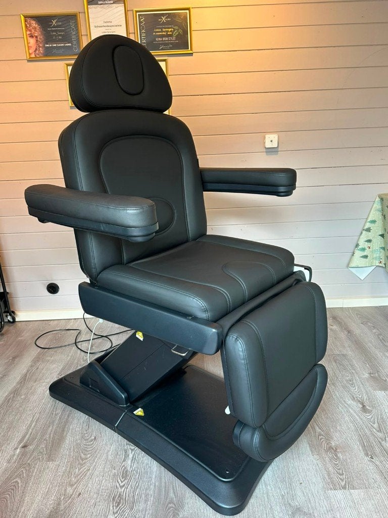 Behandelstoel zwart. Volledig elektrisch     zgan!!!!!!!, Ophalen, Zo goed als nieuw, Massagetafel