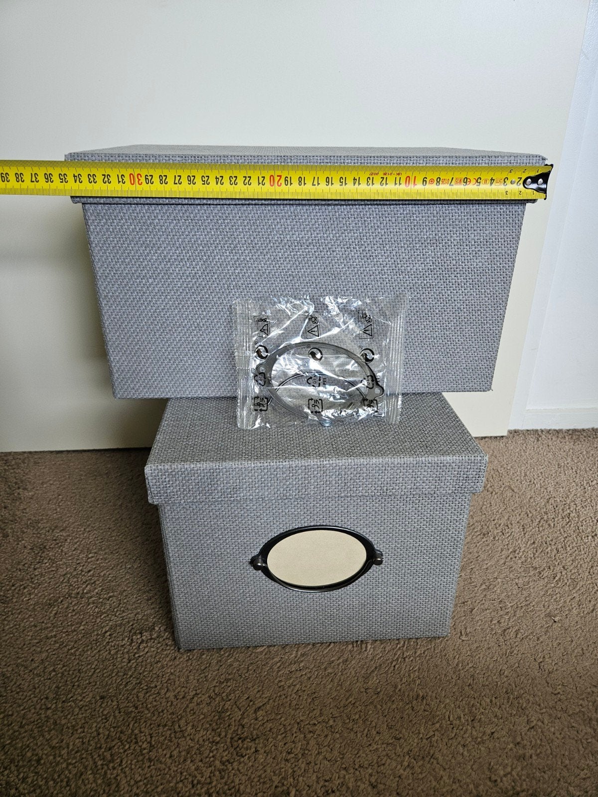 2x grijze Ikea KVARNVIK Opbergbakken, Ophalen, Overige materialen, Minder dan 50 cm, Minder dan 50 cm