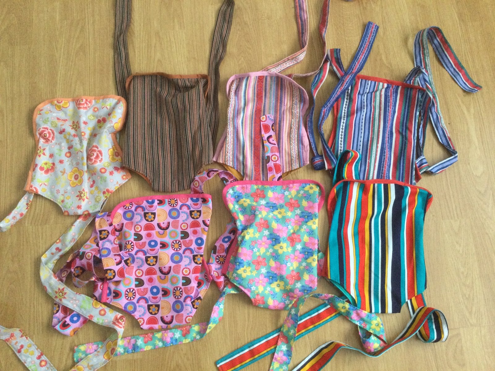Poppenkleertjes babypop 34-43 cm een draagzak, Ophalen of Verzenden, Nieuw, Babypop