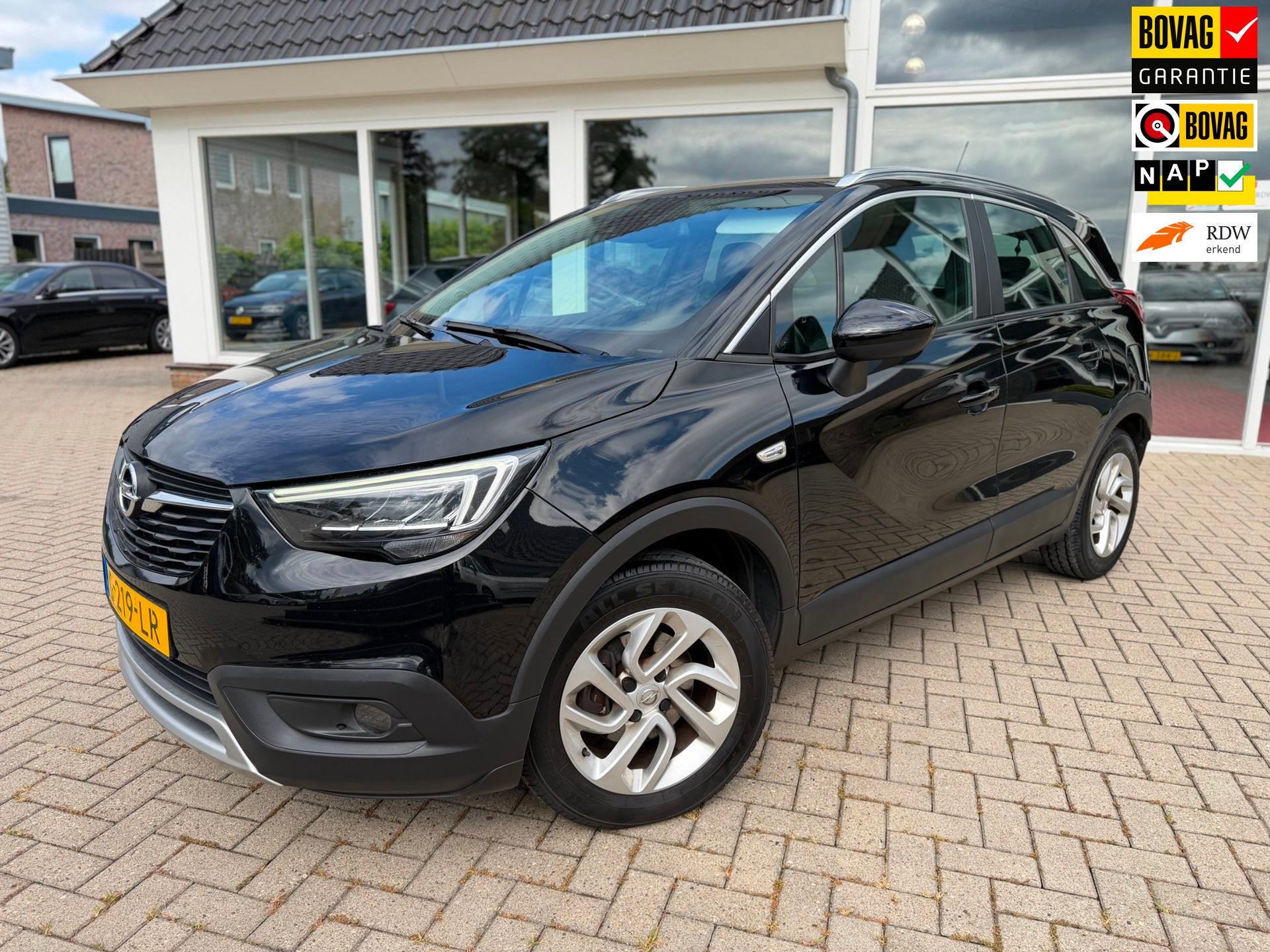 Opel Crossland X 1.2 Turbo Innovation/Nieuw Riem + onderhoud, Auto's, Dealer onderhouden, 840 kg, Gebruikt, 1199 cc