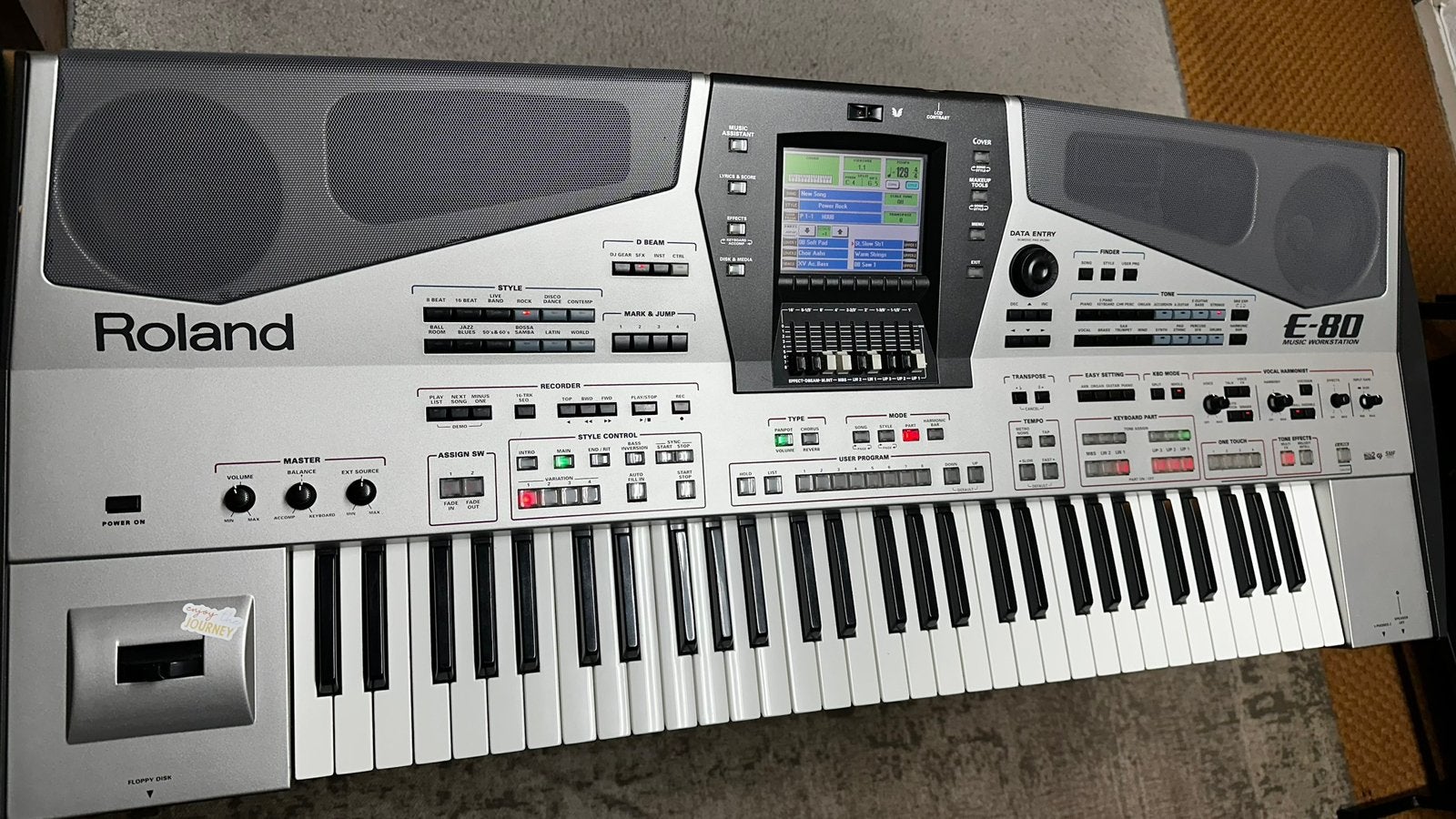 Roland E -80, Ophalen, Zo goed als nieuw, 61 toetsen, Roland