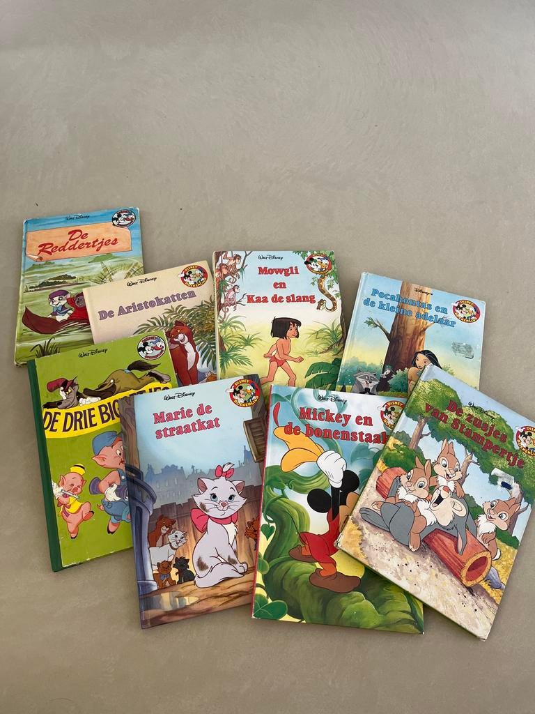 8 Disney boekjes: De Reddertjes, Aristokatten, Mowgli, Pocah, Boeken, Ophalen of Verzenden, Gelezen, Sprookjes