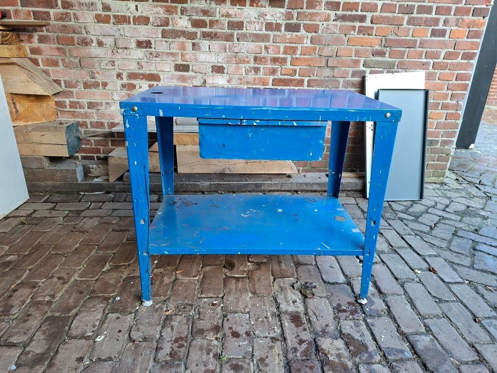 Professionele degelijke stalen werkbank/ werktafel!, Doe-het-zelf en Verbouw, Ophalen, Gebruikt, 70 tot 120 cm