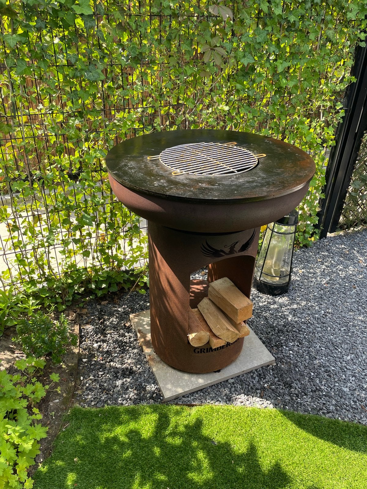 Bonfeu Bonbiza, Plancha BBQ van cortenstaal, Tuin en Terras, Houtskoolbarbecues, Zo goed als nieuw, Ophalen