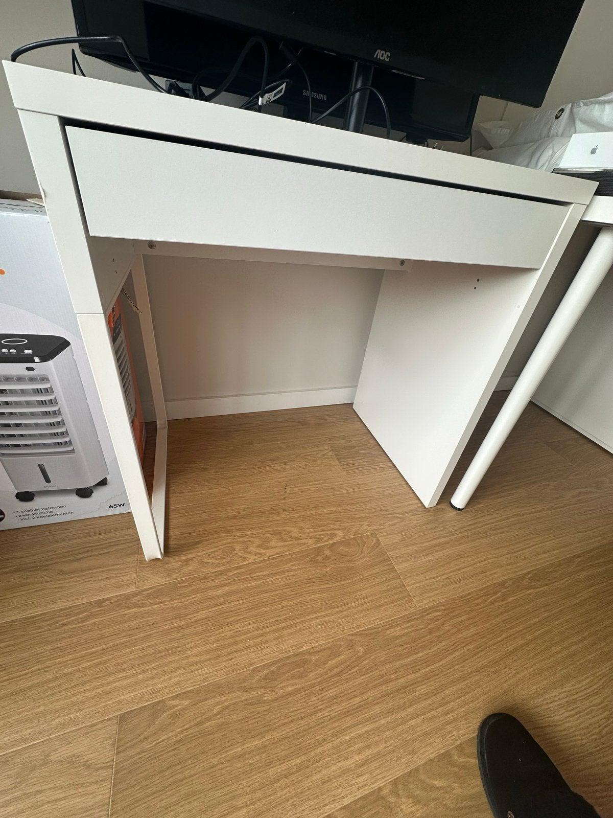 Wit bureau met lade - micke ikea, Ophalen, Gebruikt, Met lades, Spaanplaat of MDF