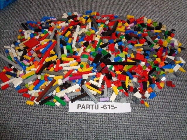 Partij 615=500x dunne Lego stenen + 500x dakpannen