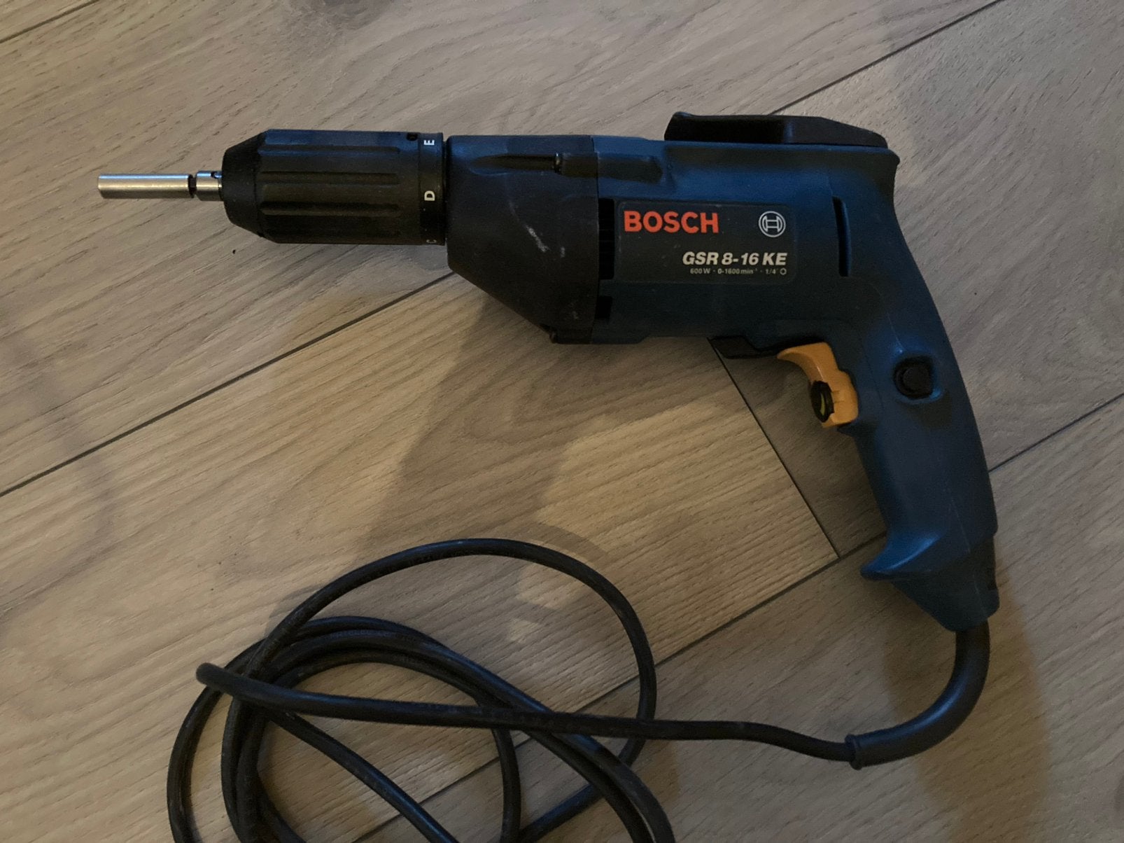 Bosch GSR 8-16 KE schroefmachine, Ophalen of Verzenden, Gebruikt, 600 watt of meer, Boor- en Schroefmachine