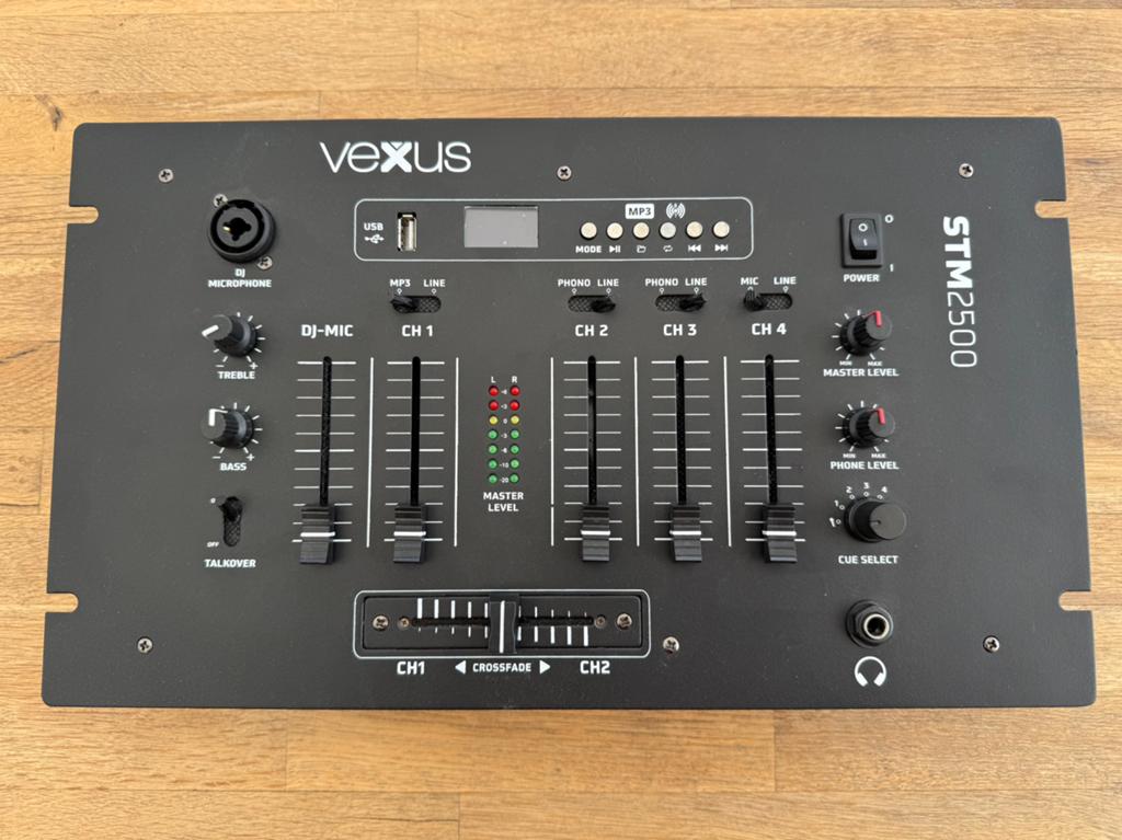 Vexus STM2500 Mengpaneel 5 kanaals met USB en Bluetooth, Muziek en Instrumenten, Mengpanelen, Zo goed als nieuw, 5 tot 10 kanalen