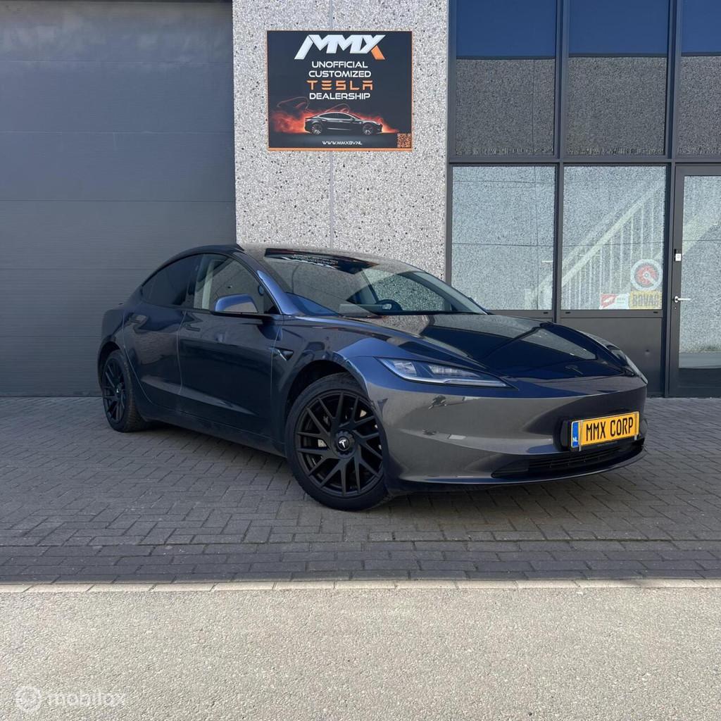 Tesla Model 3 Standard Range HIGHLAND + MMX PACK + TREKHAAK, Automaat, Achterwielaandrijving, Gebruikt, Zwart