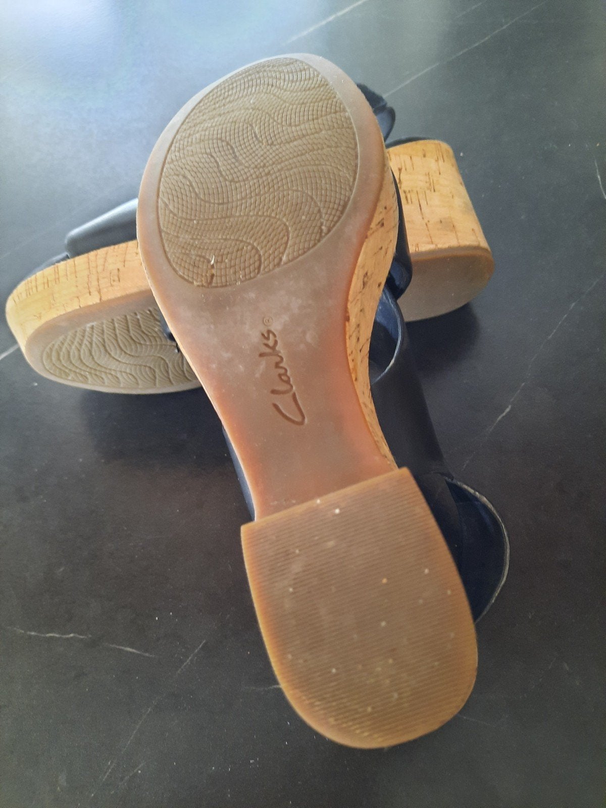 clarks dames sandalen zwart leer maat 37 half, Ophalen of Verzenden, Zo goed als nieuw, Schoenen