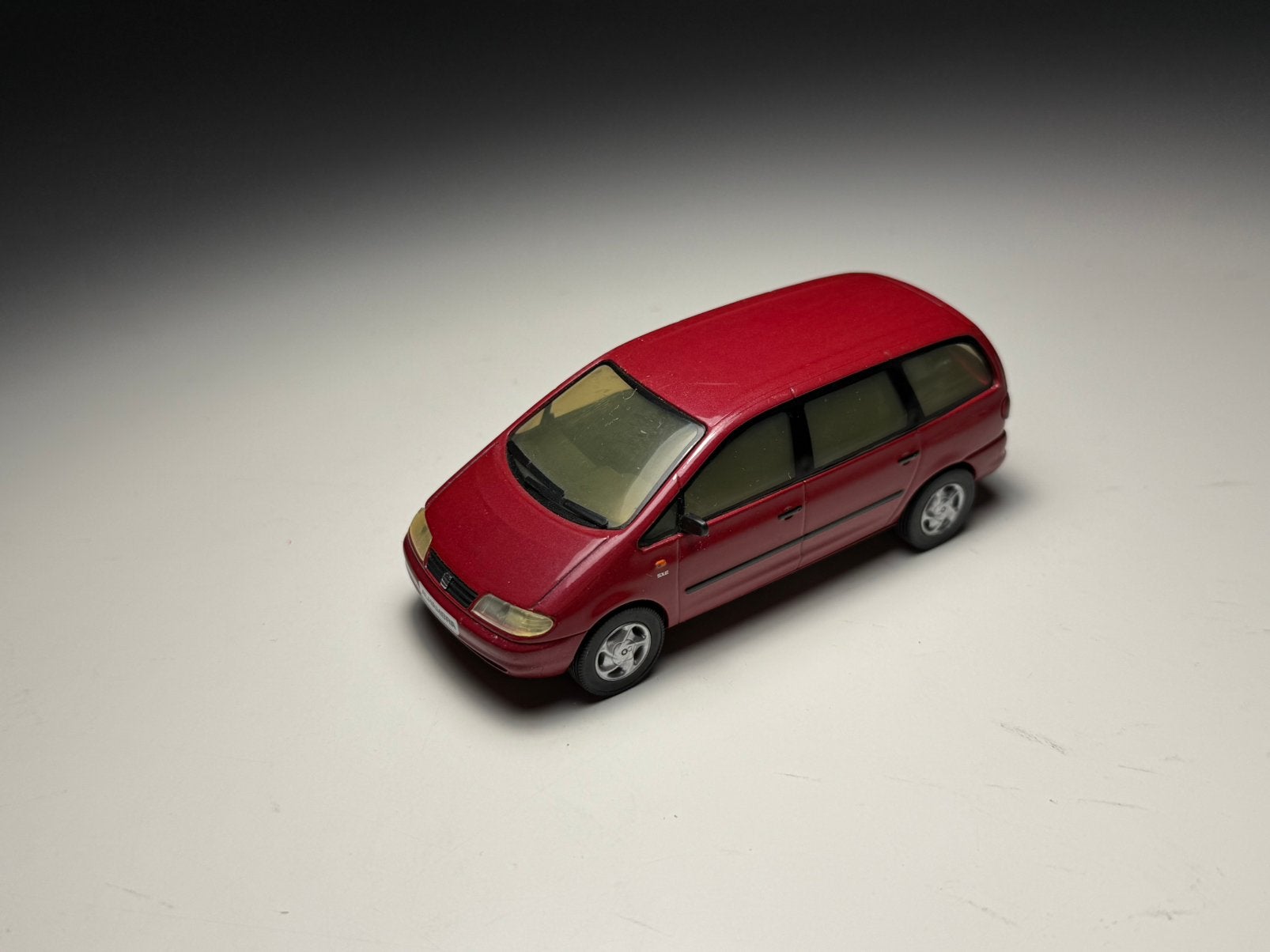 Herpa - Seat Alhambra - Schaal 1:43, Verzenden, Gebruikt, Auto, Overige merken