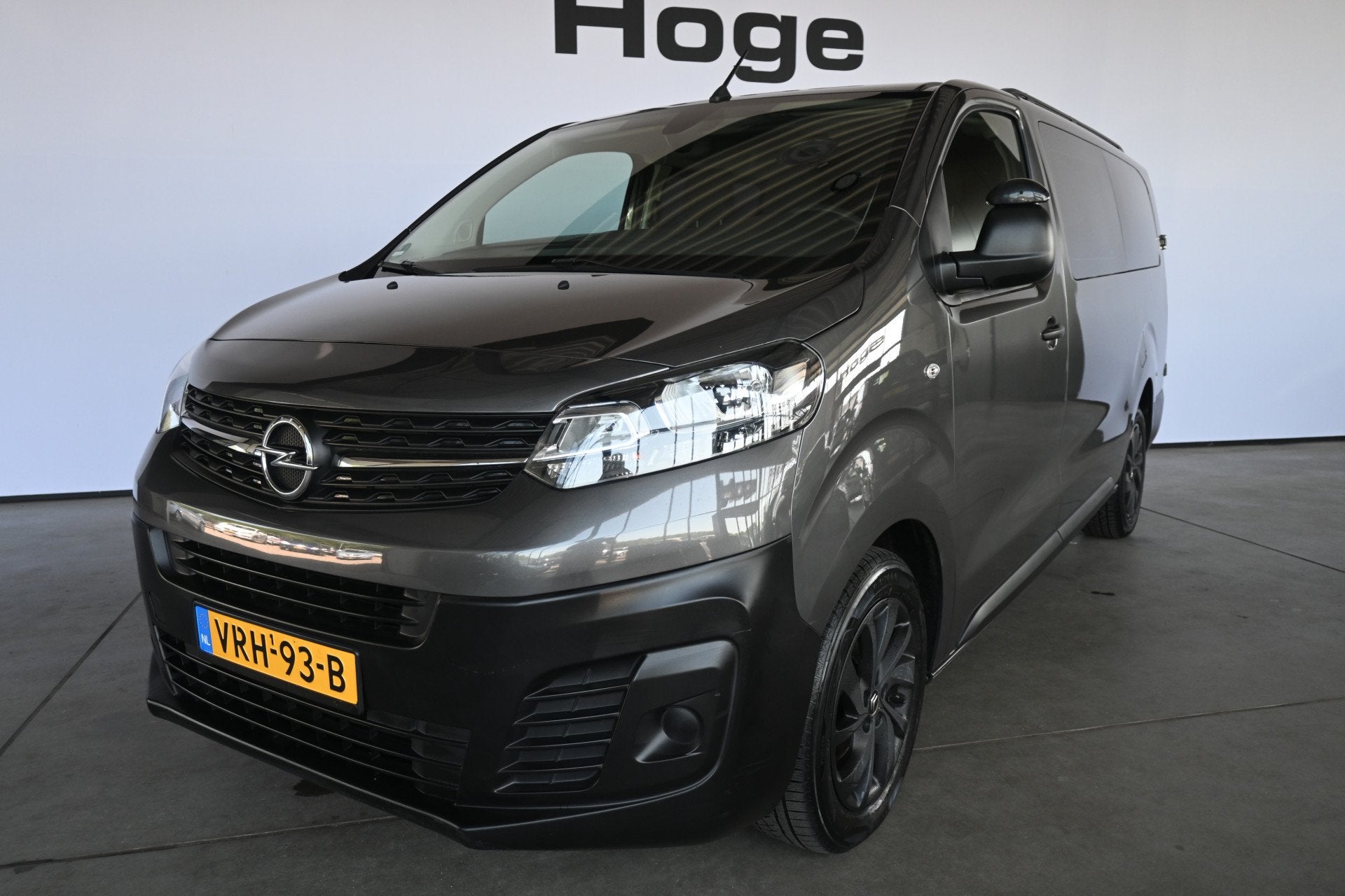 Opel Vivaro 1.5 CDTI L3H1 Edition 6 Persoons Airco Navigatie, Voorwielaandrijving, 15 km/l, Gebruikt, 4 cilinders