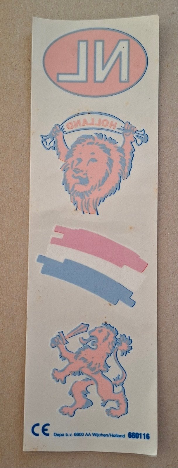 Reclame telegraaf Euro 2000 voetbal  tattoo met gebruik, Verzamelen, Sportartikelen en Voetbal, Ophalen of Verzenden, Buitenlandse clubs