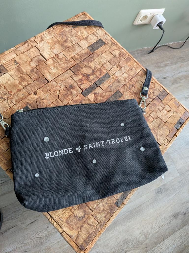 Tasje met borduring Saint Tropez, Sieraden, Tassen en Uiterlijk, Tassen | Schoudertassen, Ophalen of Verzenden, Zo goed als nieuw