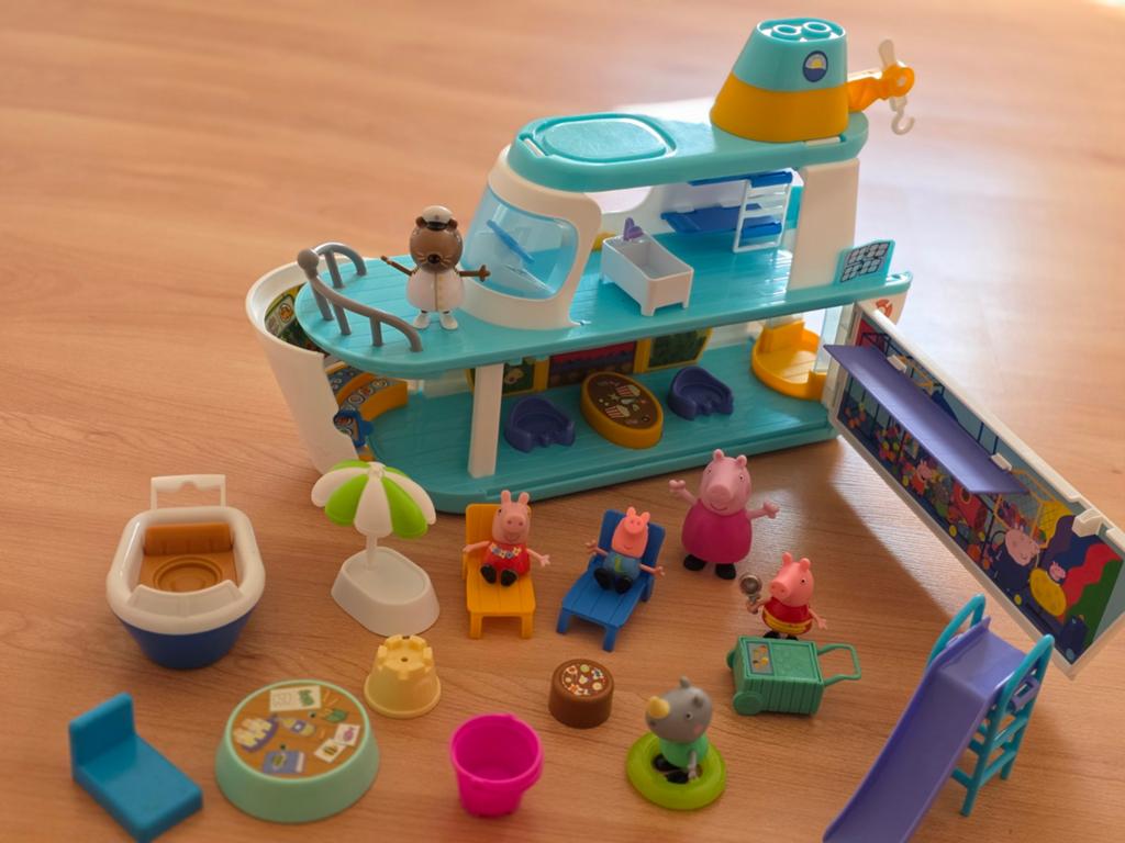 Speelboot van Peppa pig, Ophalen of Verzenden, Gebruikt, Poppenhuis