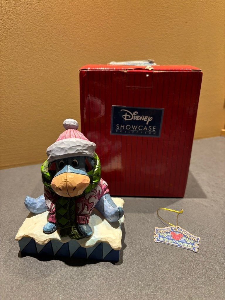 Disney Traditions beeld - Eeyore "Waiting for Spring", Verzamelen, Ophalen of Verzenden, Assepoester of Belle, Zo goed als nieuw