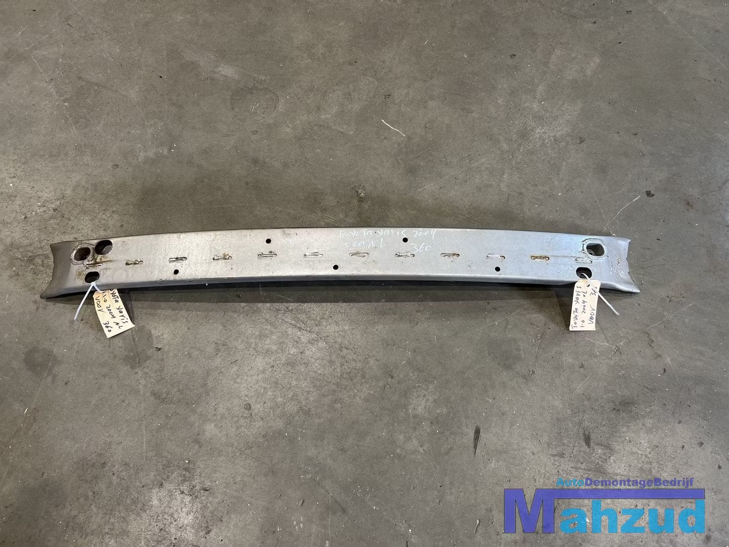 TOYOTA YARIS P1 Bumperbalk voor stootbalk 1999-2005, Auto-onderdelen, Carrosserie en Plaatwerk, Info@toyota.co.jp, Gebruikt, Voor