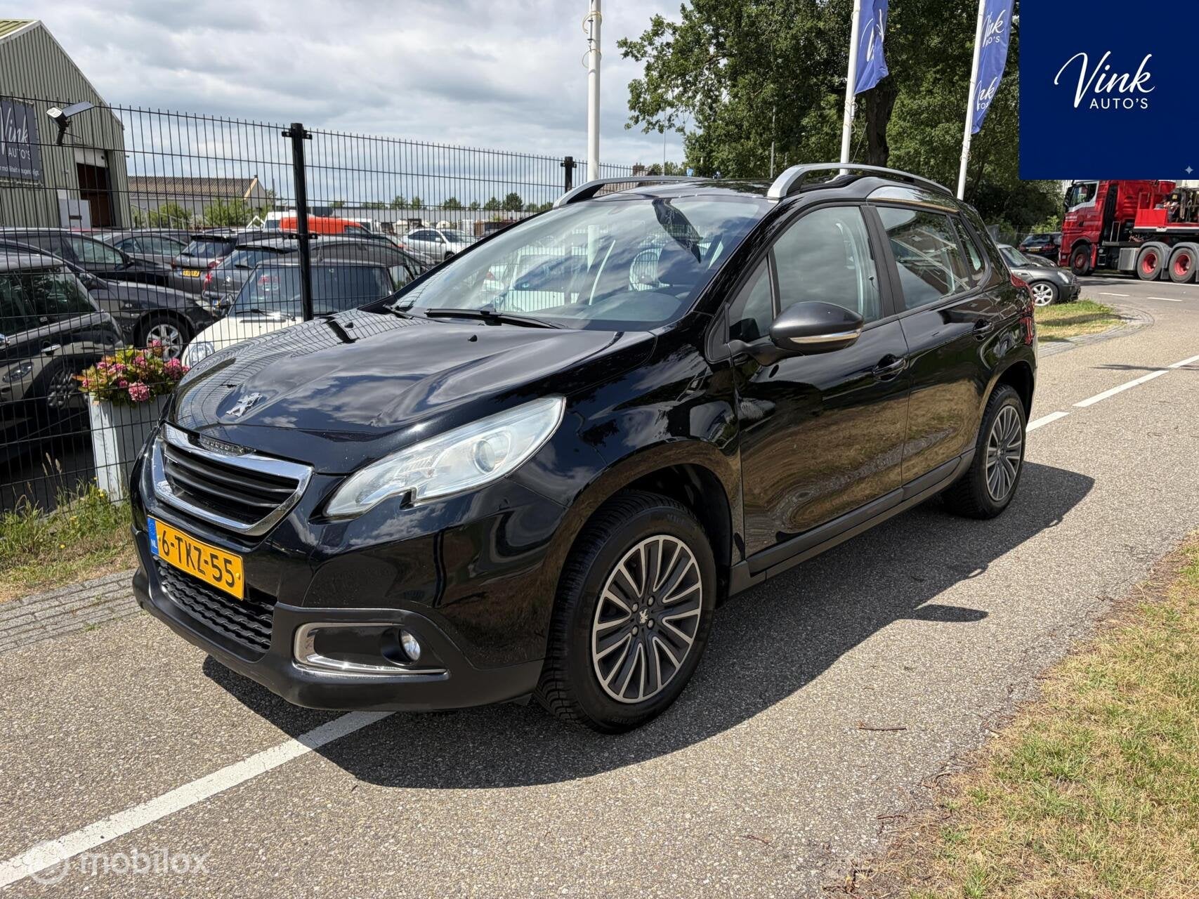 Peugeot 2008 1.2 VTi Active Pack Premium | NAV | Distributie, Voorwielaandrijving, Euro 5, Stof, 1199 cc