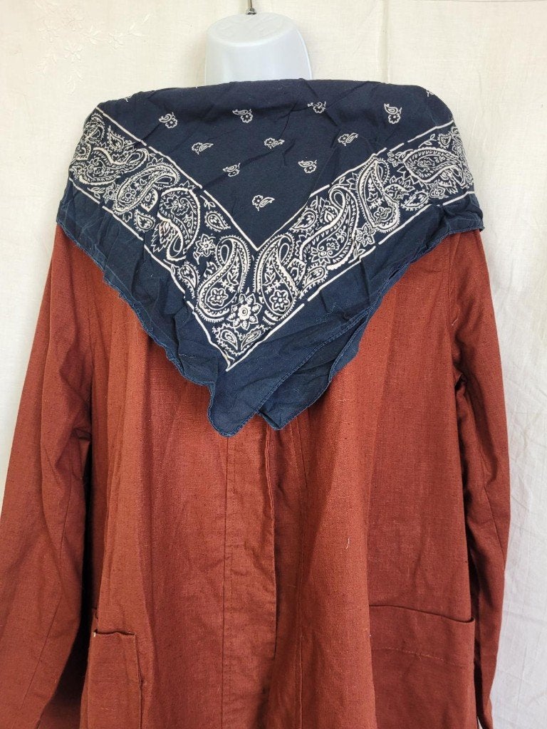 Mooi klein blauw-wit vierkant sjaaltje 51x51, Maat 38/40 (M), ., Ophalen of Verzenden, Zo goed als nieuw