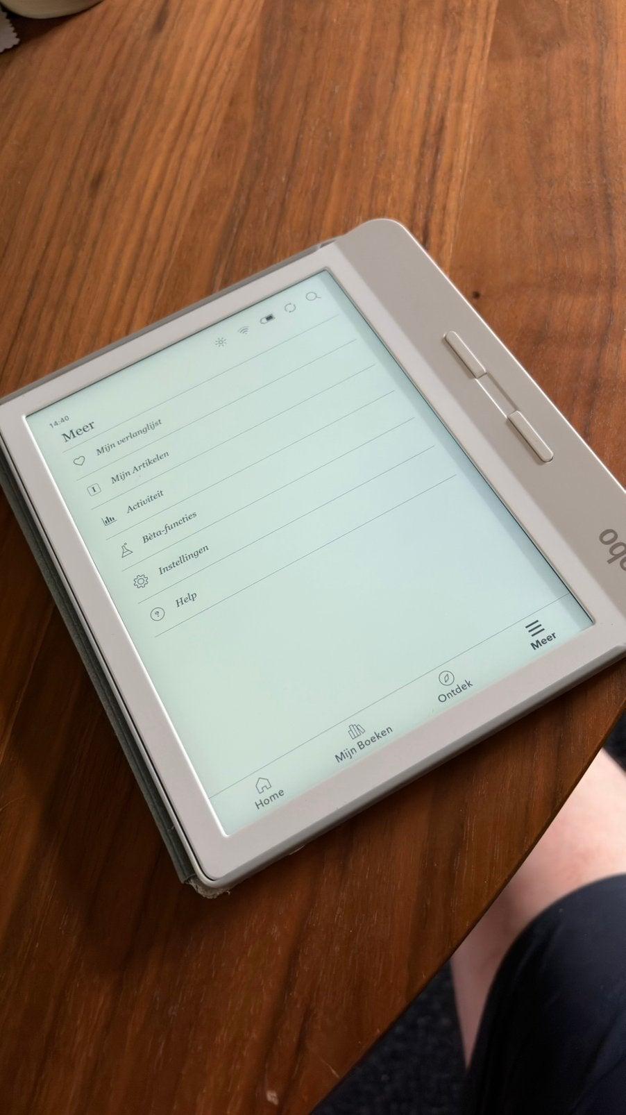 Kobo libra H2O, Ophalen of Verzenden, Zo goed als nieuw, 7 inch, 16 GB of meer