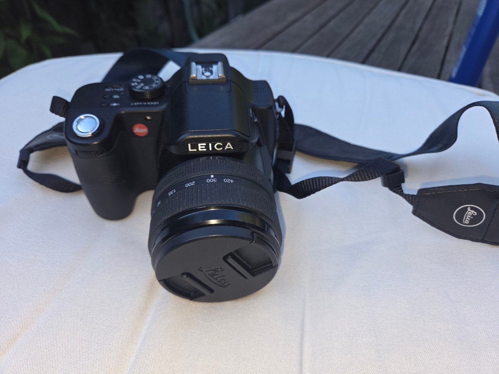 Unieke Leica V-Lux 1 – 100% Origineel & Compleet!, 10 megapixels, Leica, Ophalen of Verzenden, Zo goed als nieuw