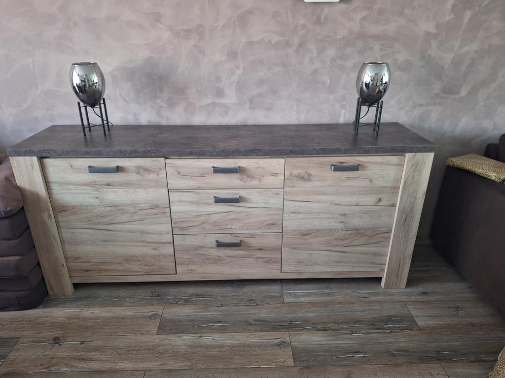 Complete Woonkamerset, Gebruikt, Overige materialen, Met deur(en), Modern, Industrieel