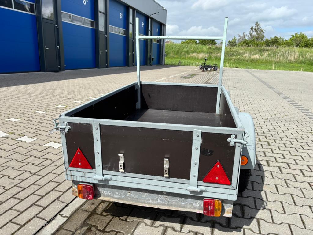 Prima aanhanger / enkelasser met praktische laadbak, Ophalen, Gebruikt