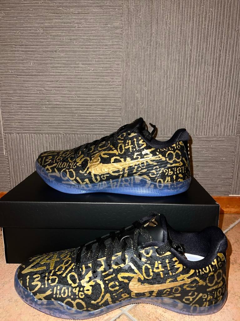 Nike Kobe 11 Mamba Day maat 40,5 - Ongedragen, Ophalen of Verzenden, Nieuw, Zwart, Sneakers of Gympen