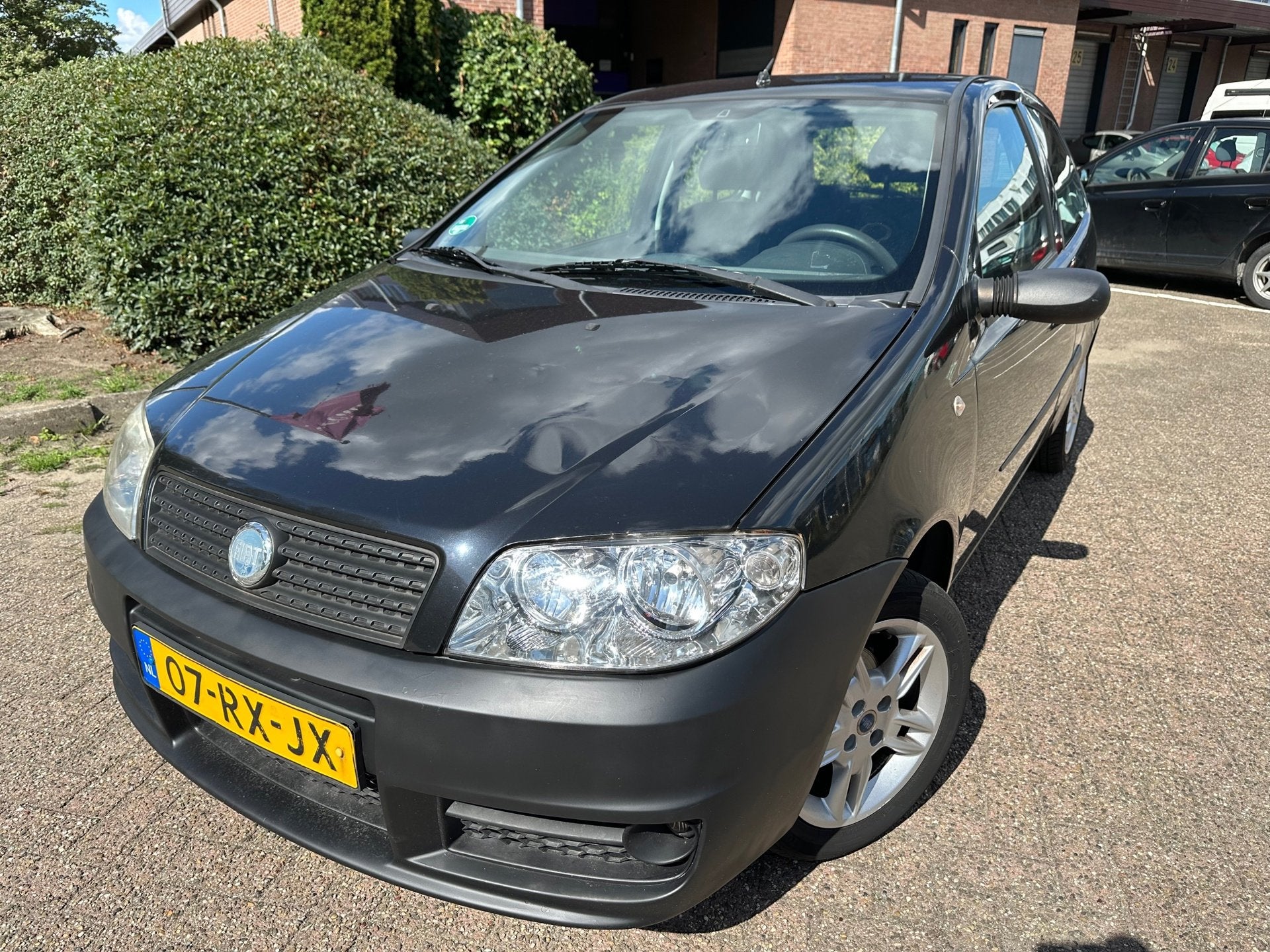 Fiat Punto MET AIRCO & JAAR APK!, Auto's, Voorwielaandrijving, Gebruikt, 1242 cc, 4 cilinders