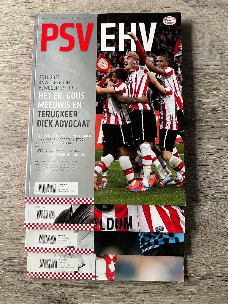 Jaargang 18 PSV ehv Aug 2011 - Juli 2012 3 stuks, Ophalen of Verzenden, Zo goed als nieuw, PSV, Boek of Tijdschrift