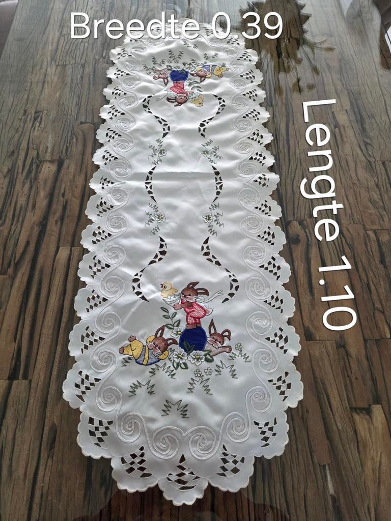 10 Paaskleden in goede staat, Huis en Inrichting, Tafelkleden, Gebruikt, Rechthoek, Ophalen of Verzenden