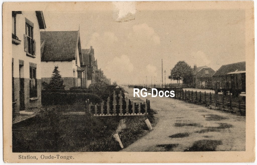 Ansichtkaart - Briefkaart Trein Station Oude-Tonge 1926, Ophalen of Verzenden, 1920 tot 1940, Gelopen, Zuid-Holland