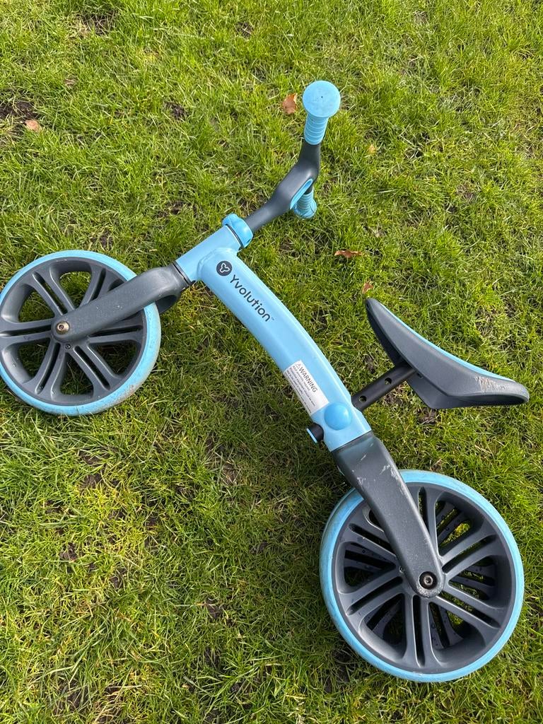 Yvolution Loopfietsje - Lichtblauw, Ophalen, Gebruikt, Loopfiets