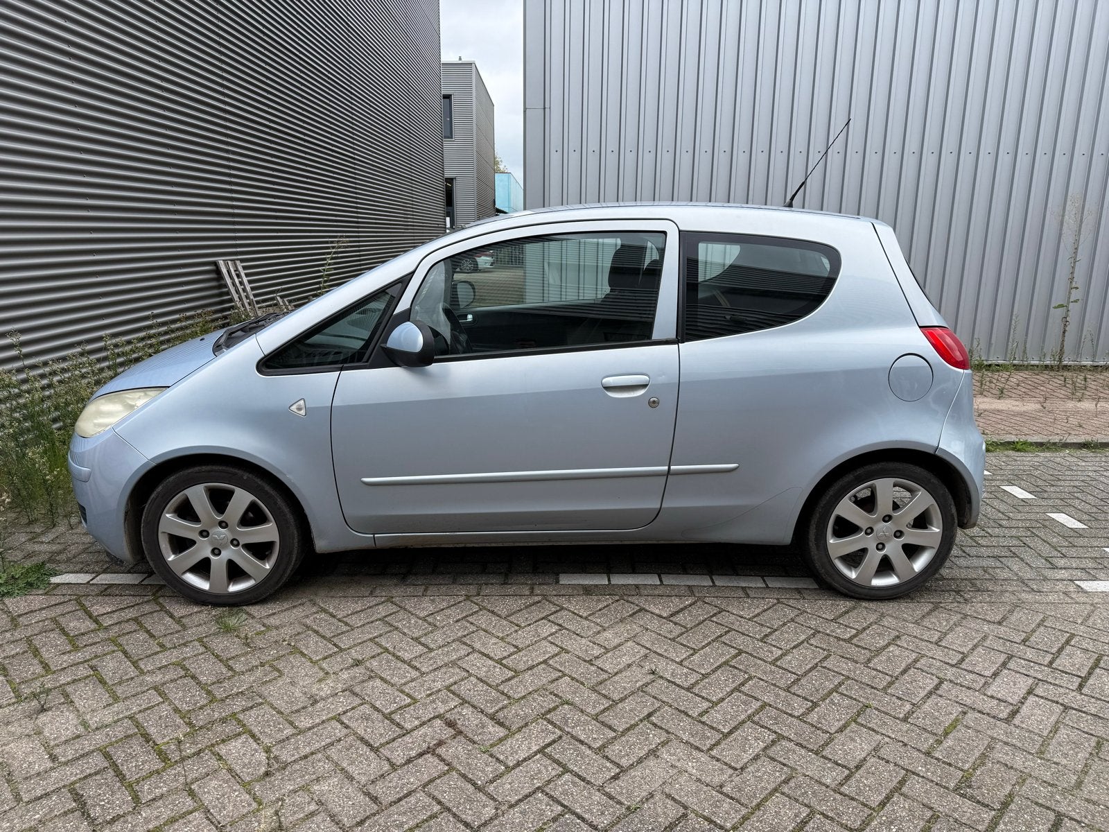 Mitsubishi Colt nieuwe apk, nieuwe banden, airco, Auto's, Voorwielaandrijving, Blauw, Colt, Origineel Nederlands
