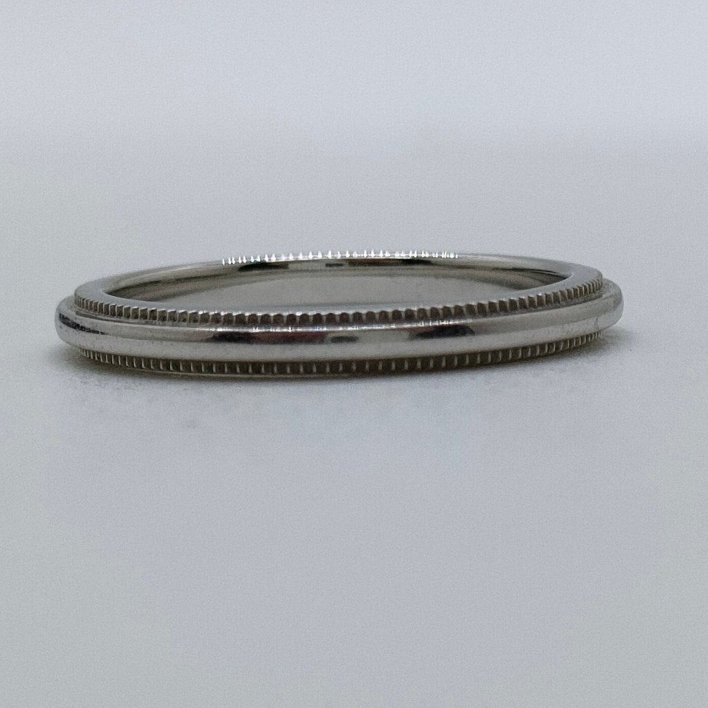 Tiffany & Co. Classic Milgrain Ring 950 Platina, Sieraden, Tassen en Uiterlijk, Ophalen of Verzenden, Dame, Zilver, Goud