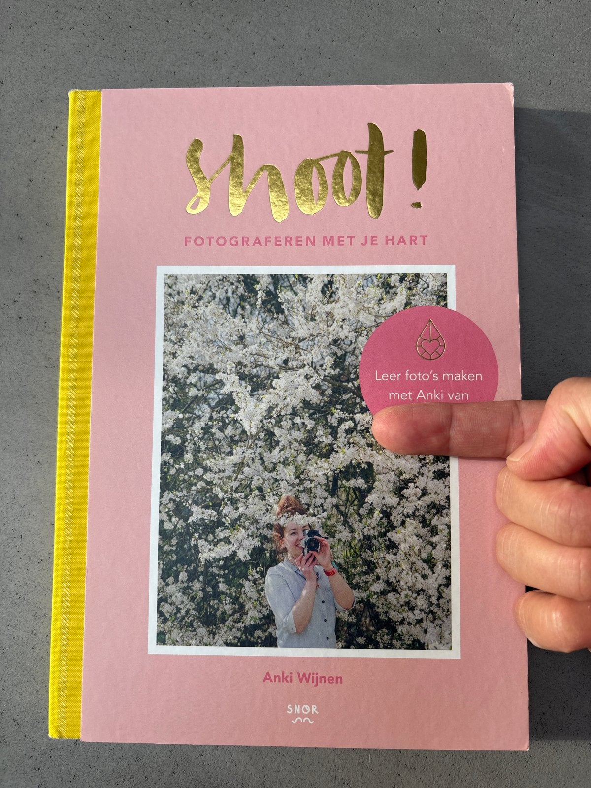 Shoot! Fotograferen met je hart - Anki Wijnen, Ophalen of Verzenden, Zo goed als nieuw, Fotografie algemeen