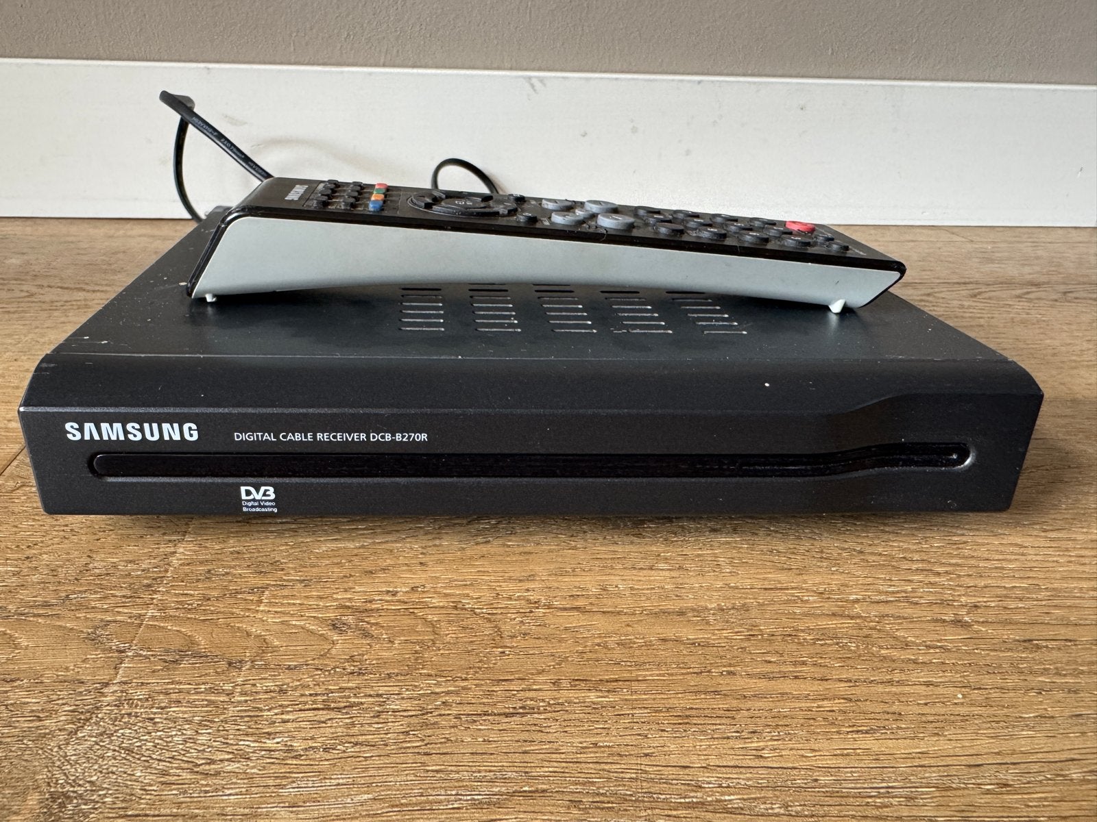 Samsung Digital Cable Receiver DCB-B270R met afstandsbedieni, Ophalen of Verzenden, Gebruikt, Decoder