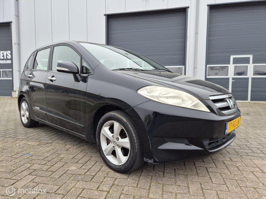 Honda FR-V 1.7i Comfort | 6-pers. | Clima | Trekhaak, Auto's, Honda, 125 pk, Gebruikt, Parkeersensor, 4 cilinders