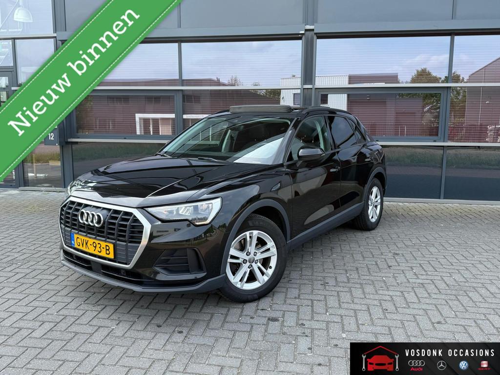 Audi Q3 35 TFSI Pro Line/Panomramadak/Dodehoek/ Camera/Navi/, Voorwielaandrijving, Euro 6, 4 cilinders, 150 pk