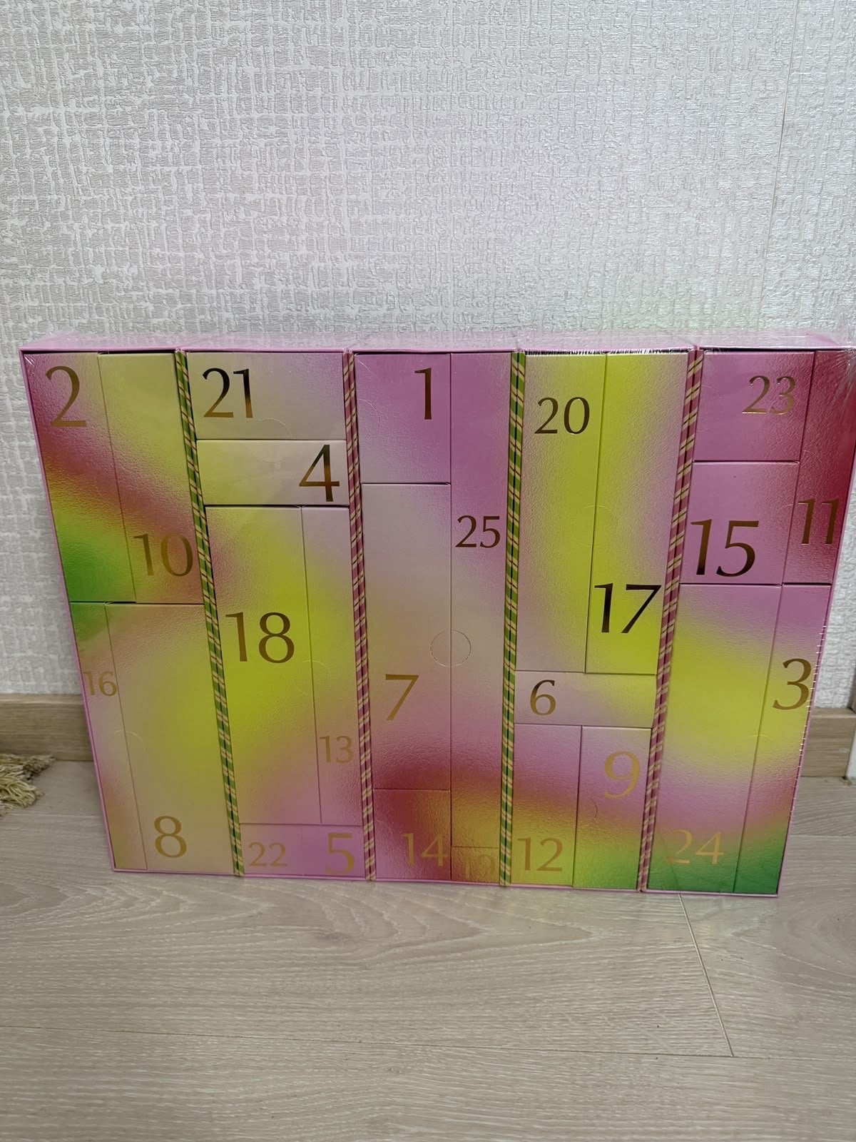 De Bijenkorf Adventskalender - Nieuw en Ongeopend, Overige kleuren, Gehele gezicht, Nieuw, Ophalen of Verzenden