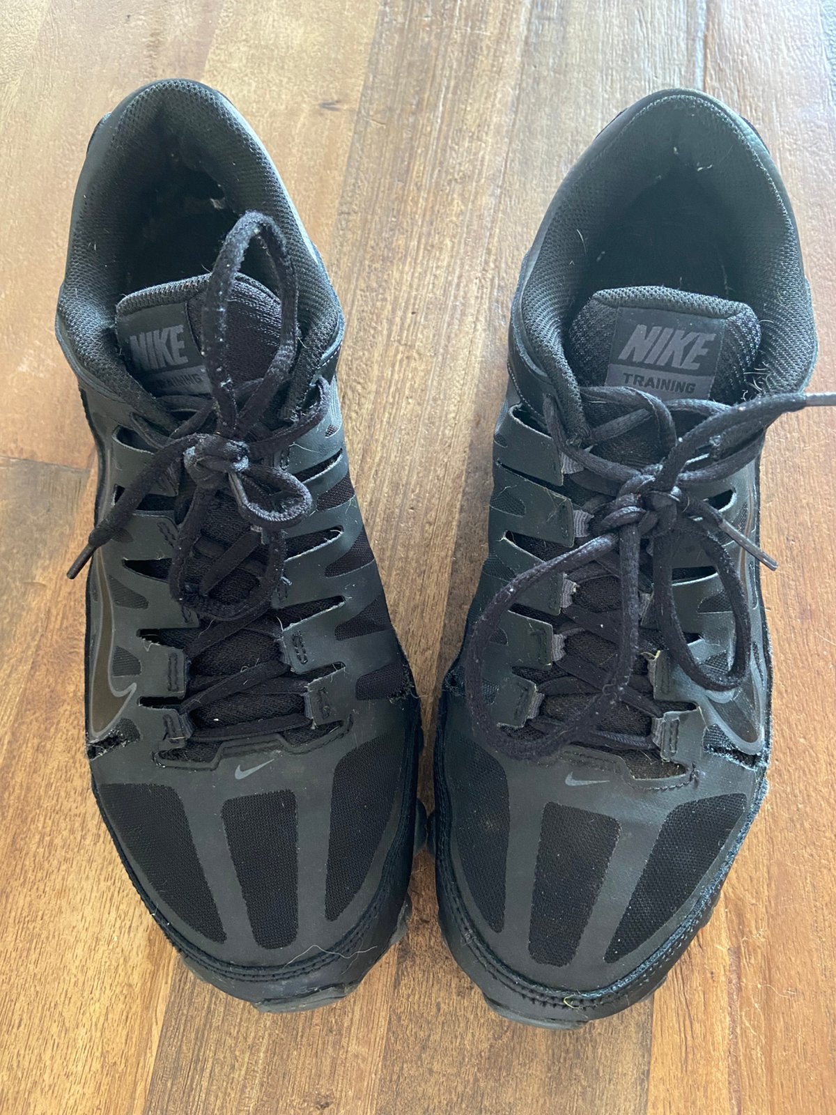 NIKE schoenen, Ophalen of Verzenden, Zo goed als nieuw, Schoenen