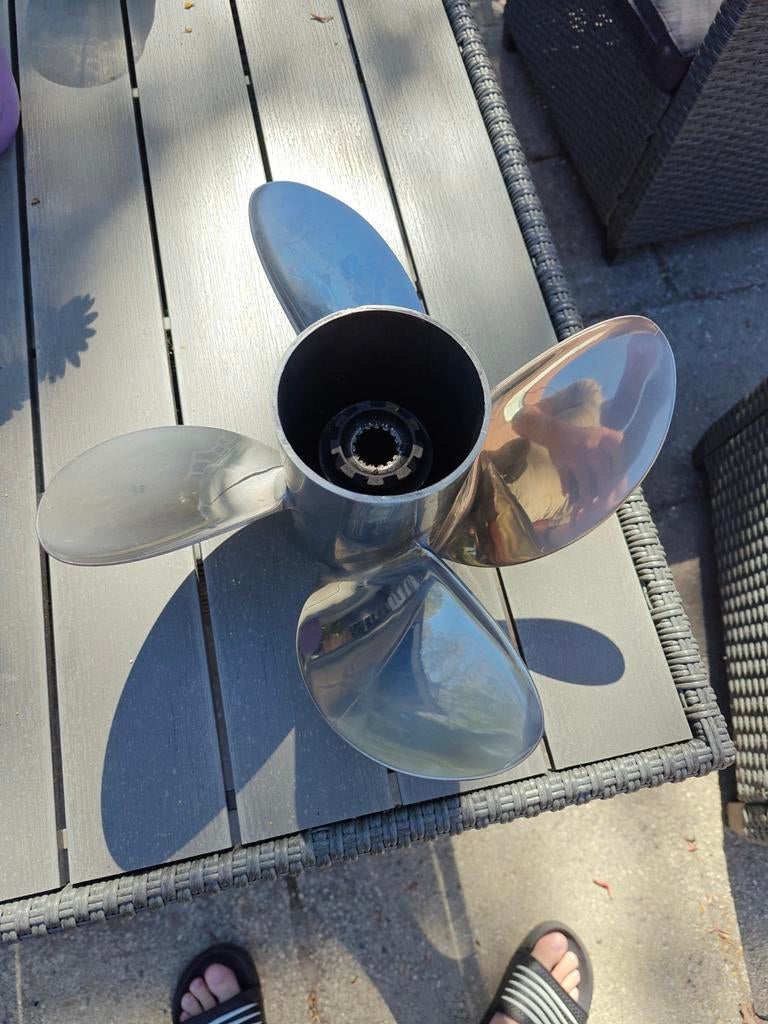 RVS Schroef Trophy Plus 13 3/4 19P, Ophalen of Verzenden, Gebruikt, Motor en Techniek, Motorboot